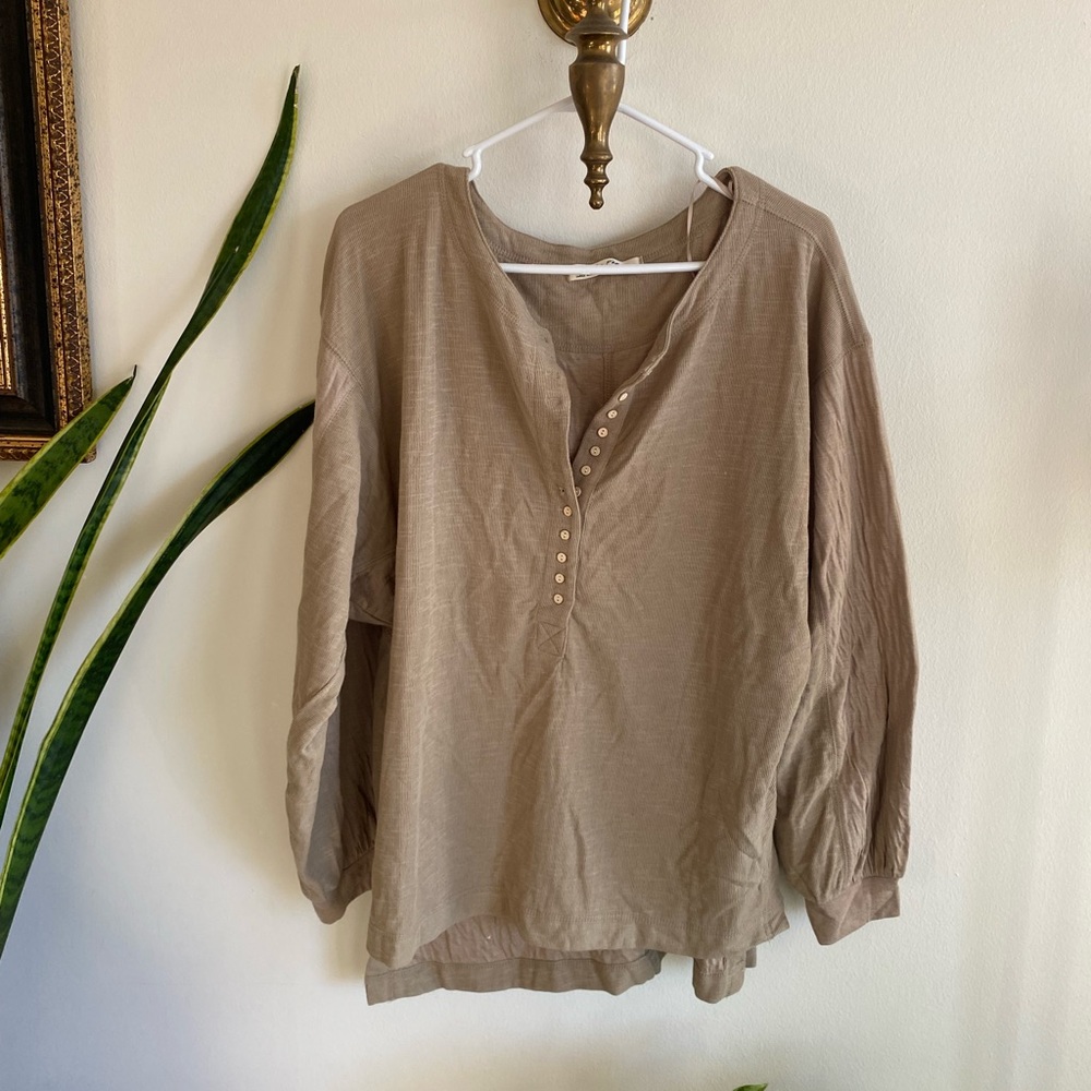 Free people henley sweater oversized tunic - very comfy